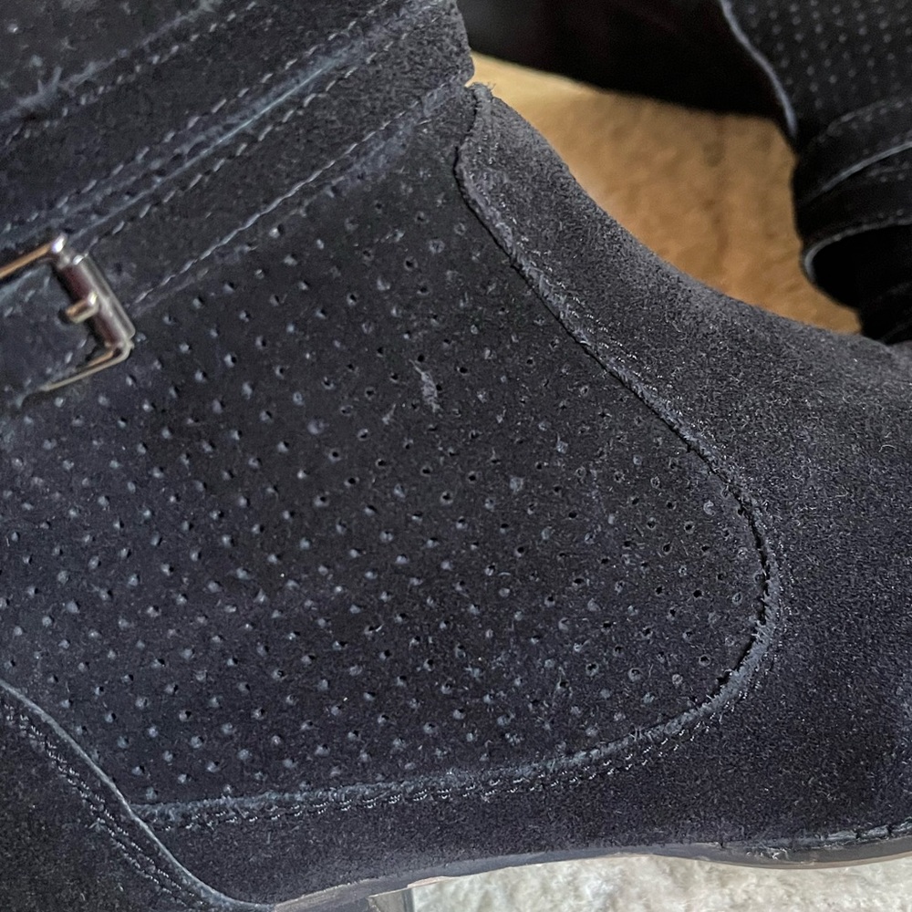 Seychelles Booties - Picture 13 of 16